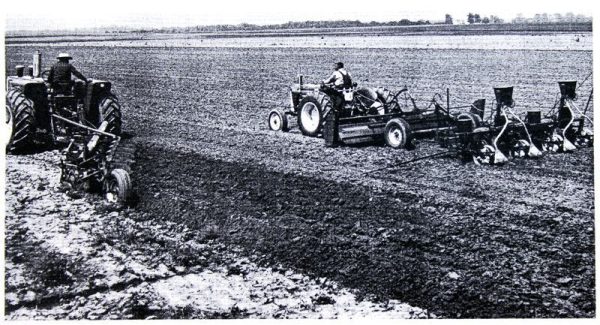 Farmhand Power Disc F201-B Operators Owner Manual Instruction Parts List Catalog - Image 2