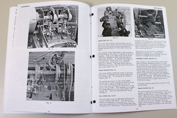 Allis Chalmers 442 Baler Owners Operators Manual Maintenance Controls - Image 7