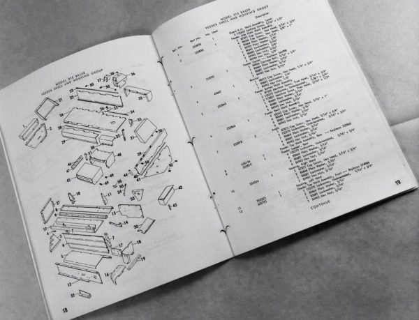 New Holland Sperry Model 315 Small Square Baler Parts Catalog Manual Issue 5-81 - Image 7