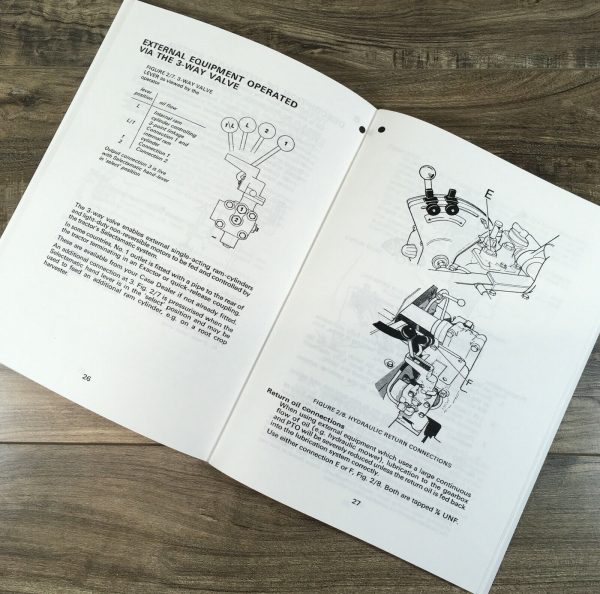 Case David Brown 885 N 885N Tractor Operators Owners Manual Maintenance Book - Image 11